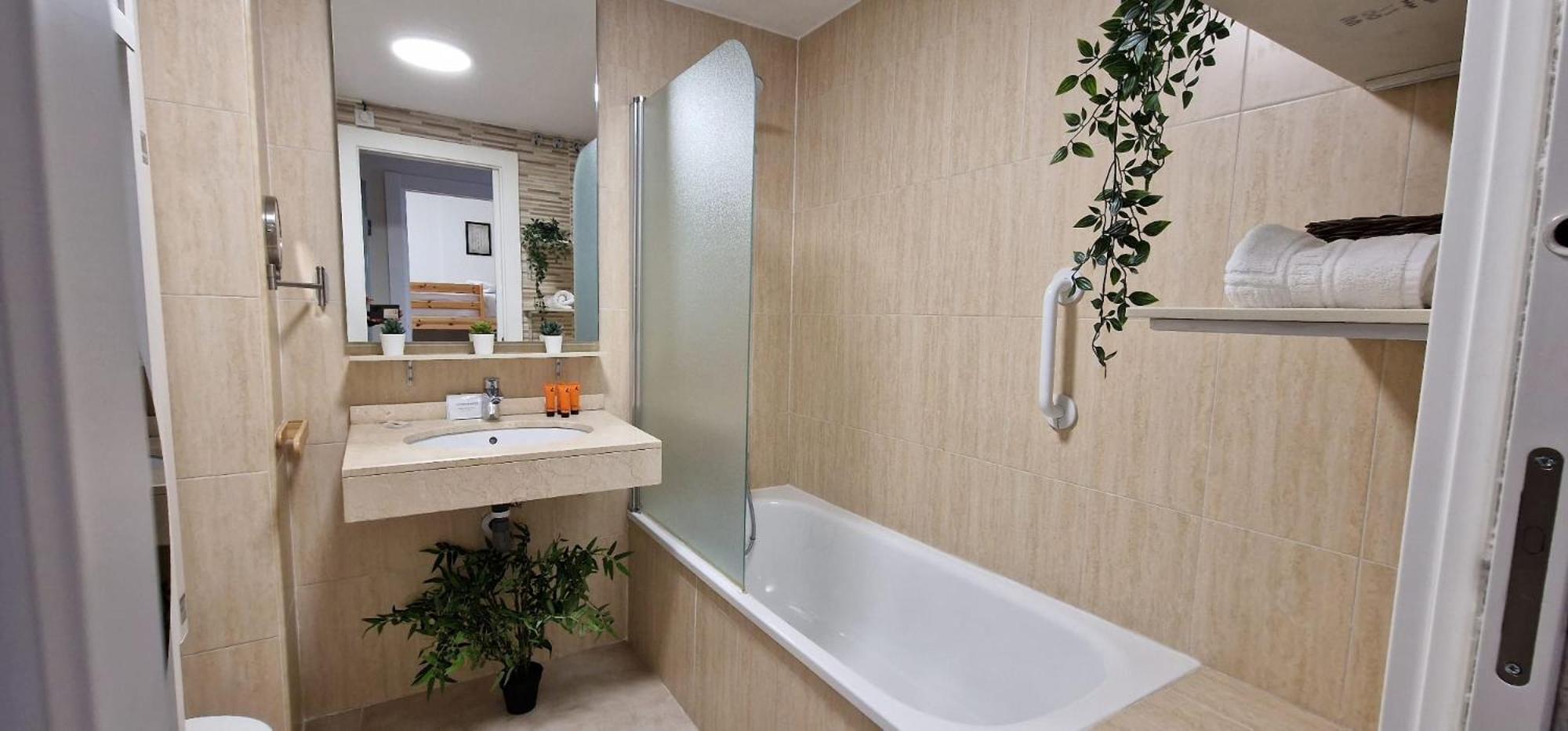 Imeda Apartamento Monte Oiz I-Ii シエラネバダ エクステリア 写真